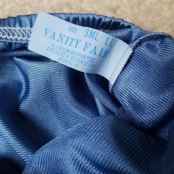 Vintage Hand Dyed Half Slip - Picture 3 of 6